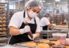 SE BUSCA OPERARIO DE PRODUCCIÓN PARA PREPARACIÓN, DECORACIÓN Y EMPAQUE DE DONAS