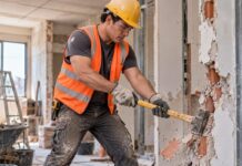 SE BUSCA PEÓN DE CONSTRUCCIÓN PARA LABORES DE DEMOLICIÓN, CONSTRUCCIÓN DE ESTRUCTURAS Y RENOVACIÓN DE VIVIENDAS