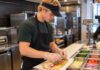 SE SOLICITA PREPARADOR DE SÁNDWICHES PARA ATENCIÓN AL CLIENTE EN RESTAURANTE DE COMIDA RÁPIDA (TURNOS DIURNOS Y VESPERTINOS)