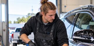 SE SOLICITA TRABAJADOR PARA LAVAR CARROS EN TALLER DE CARROCERÍA (JORNADA COMPLETA)